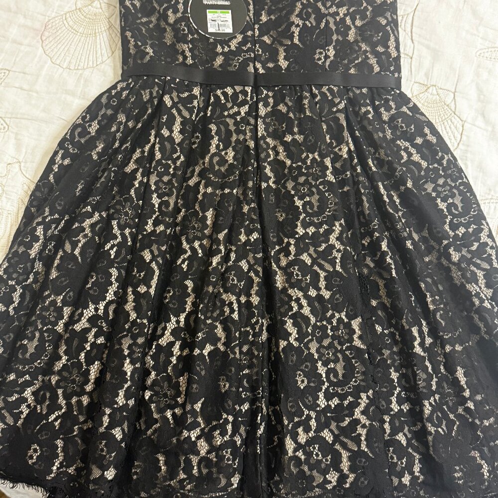 Neiman Marcus/Target Black lace, New/with tags, size 12 - Picture 10 of 13